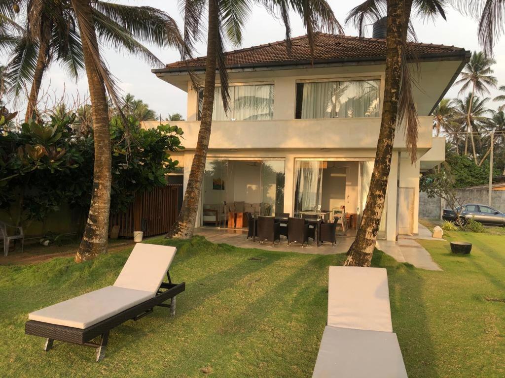 The Beach House Ambalangoda  Kültér fotó
